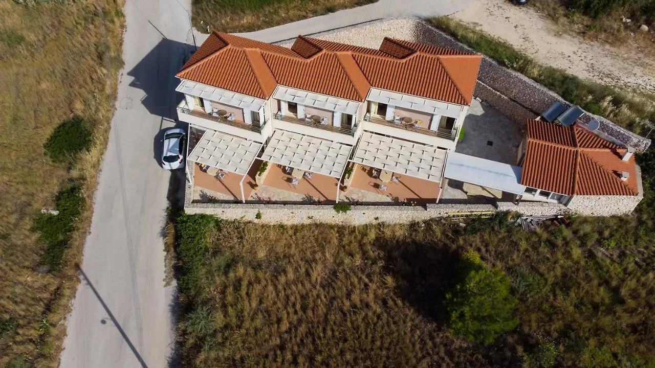 Asta La Vista Maisonettes Pesádha