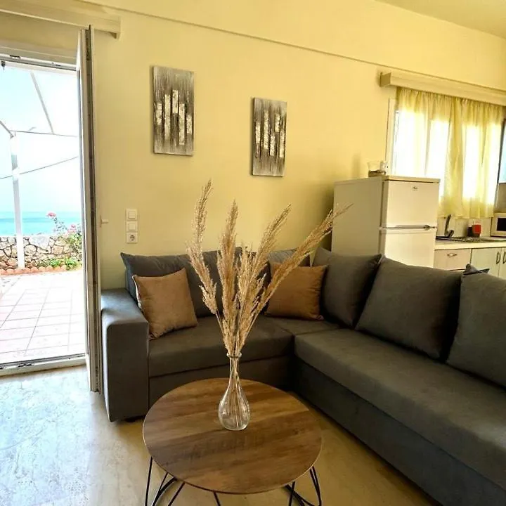 Asta La Vista Maisonettes Pesádha Kır Evi
