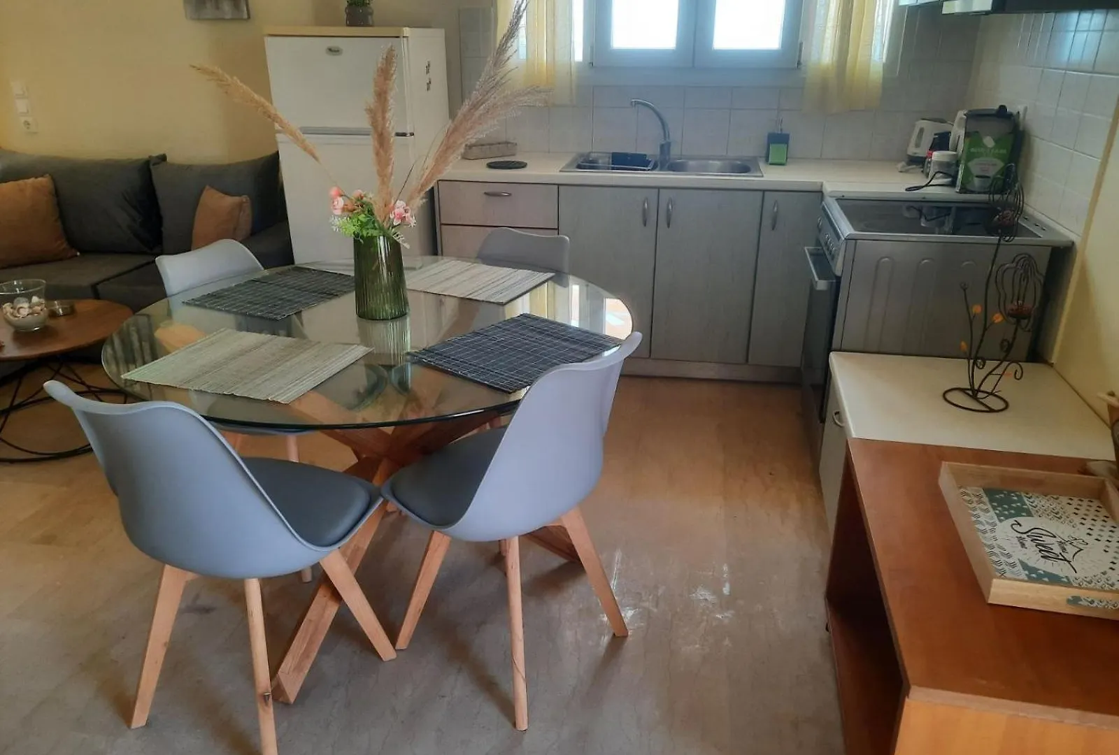 Asta La Vista Maisonettes Pesádha Kır Evi