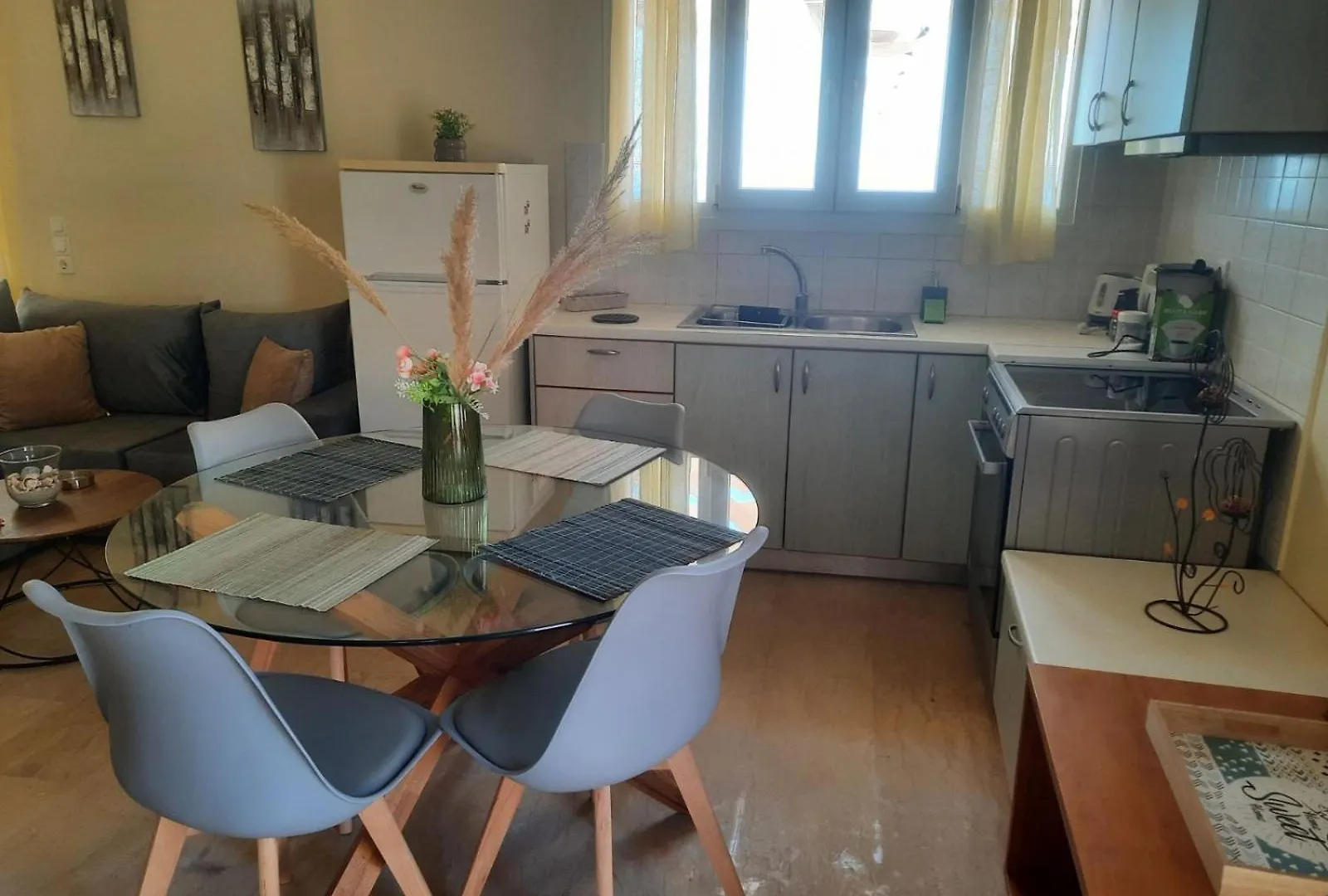 Kır Evi Asta La Vista Maisonettes Pesádha